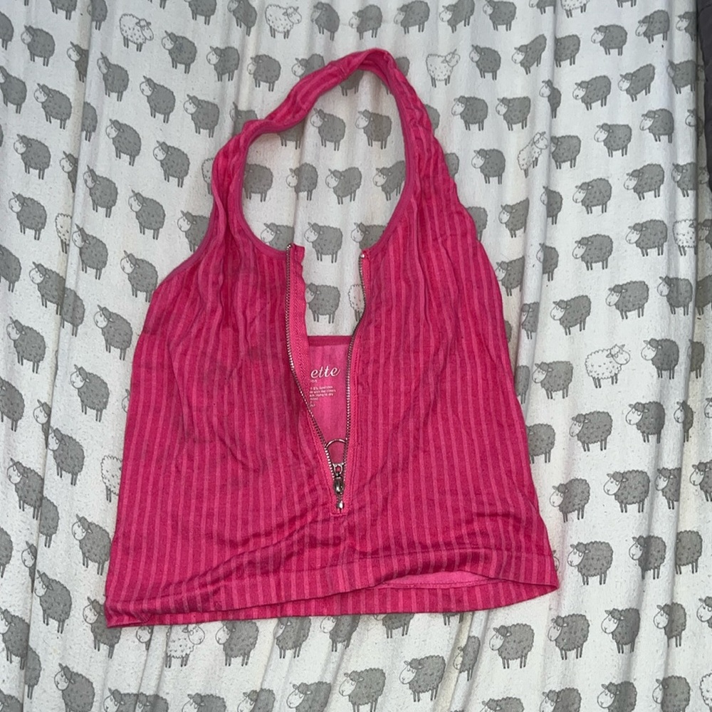 Pink around the neck crop top